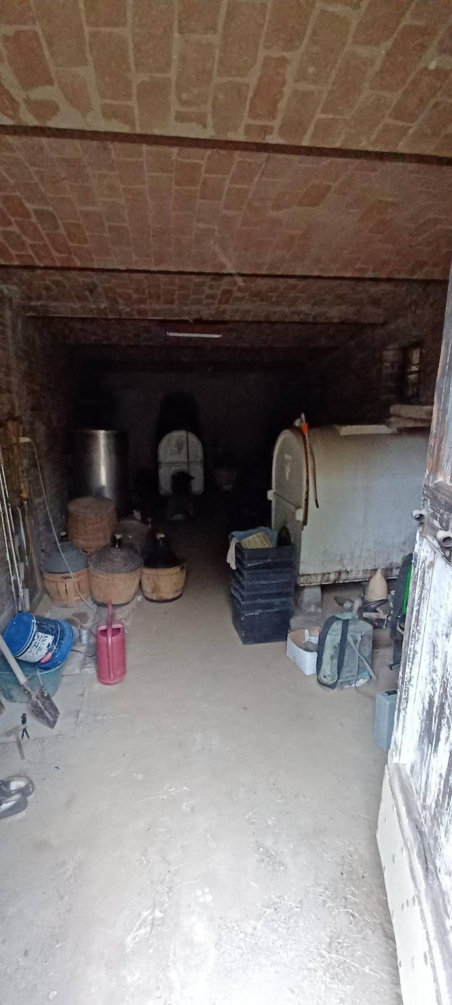 Porzione di casa in Vendita a Incisa Scapaccino