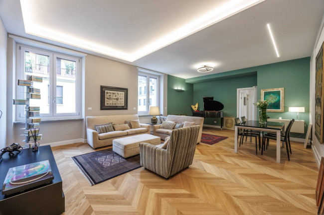 Apartment for Sale to Torino