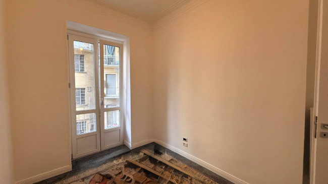 Office in Rent to Torino