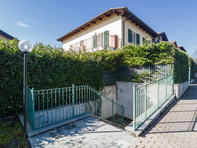 Villa in Vendita a Castiglione Torinese