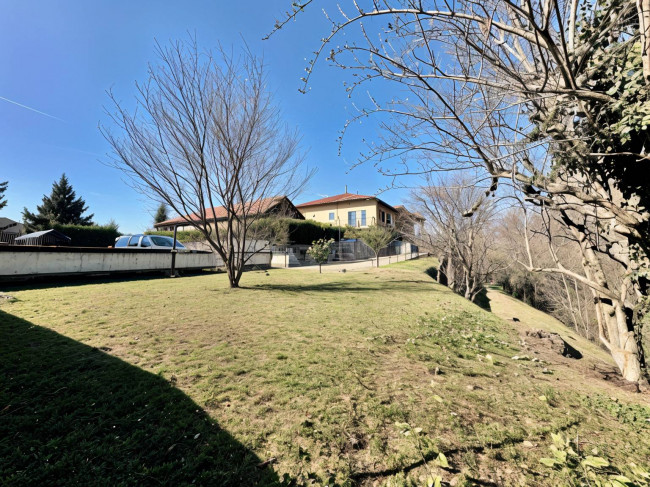 Villa in Vendita a Castiglione Torinese