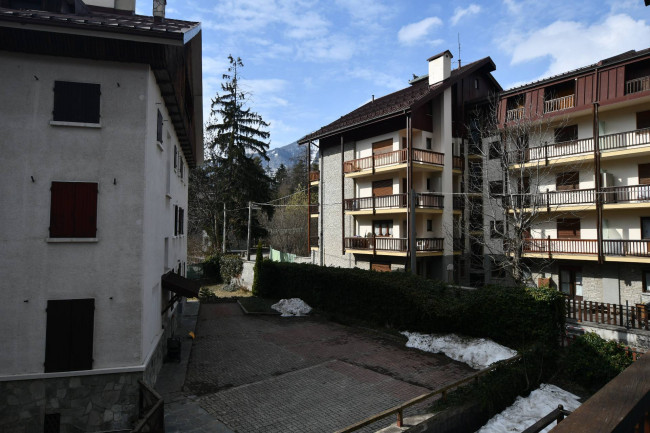 Appartamento in Vendita a Bardonecchia