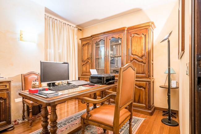 Villa in Vendita a Roletto