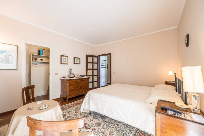 Villa in Vendita a Roletto