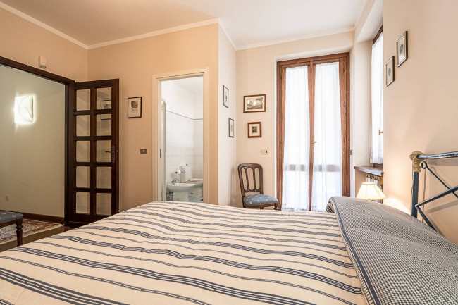 Villa in Vendita a Roletto