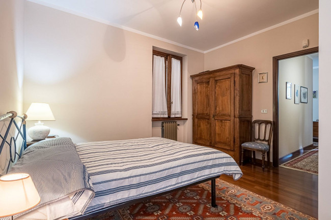 Villa in Vendita a Roletto