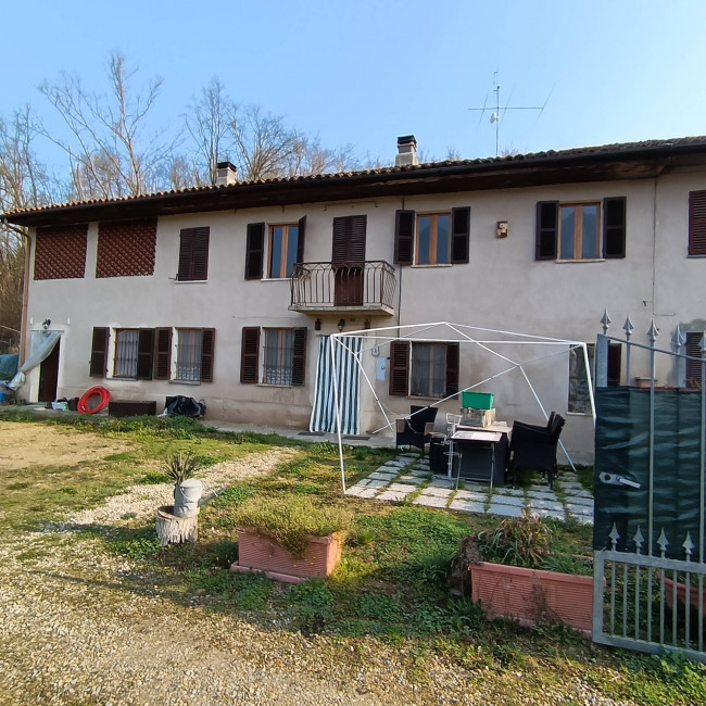 Cascina in Vendita a Asti