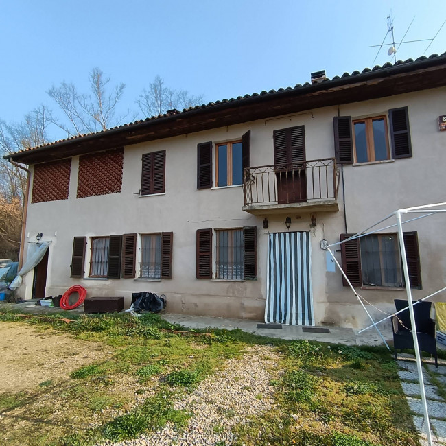 Cascina in Vendita a Asti