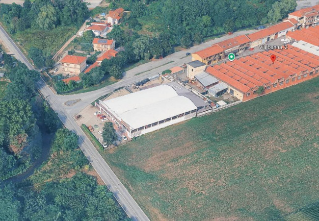 Capannone in Vendita a San Francesco al Campo