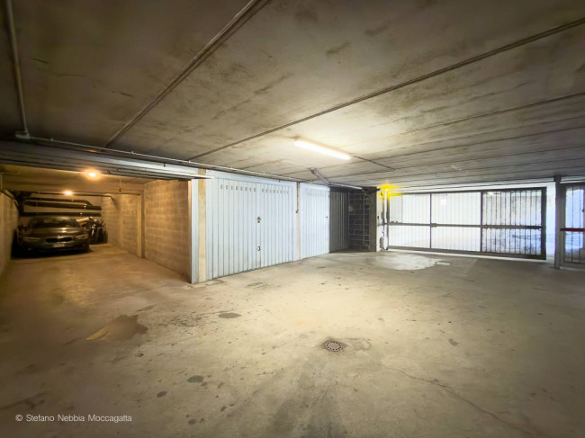 Box o garage in affitto a Rivoli