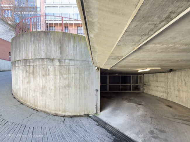 Box o garage in affitto a Rivoli