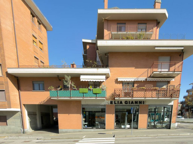 Box o garage in affitto a Rivoli