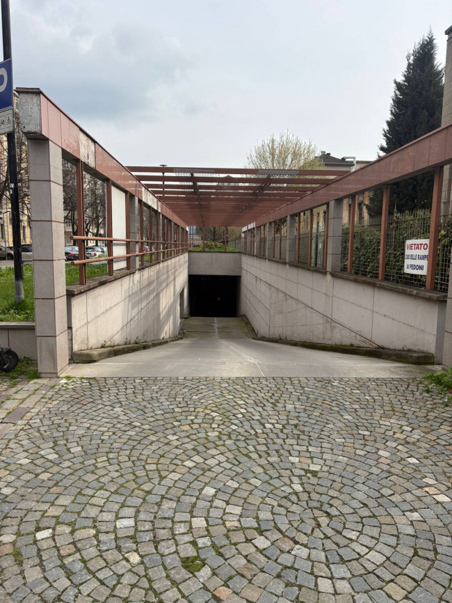 Posto Auto in Vendita a Torino