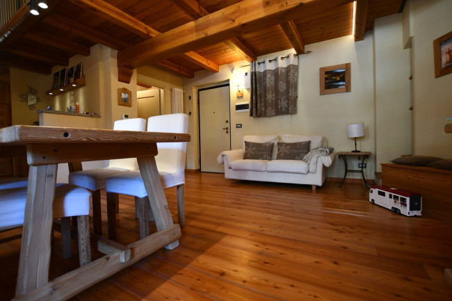 Appartamento in Vendita a Bardonecchia