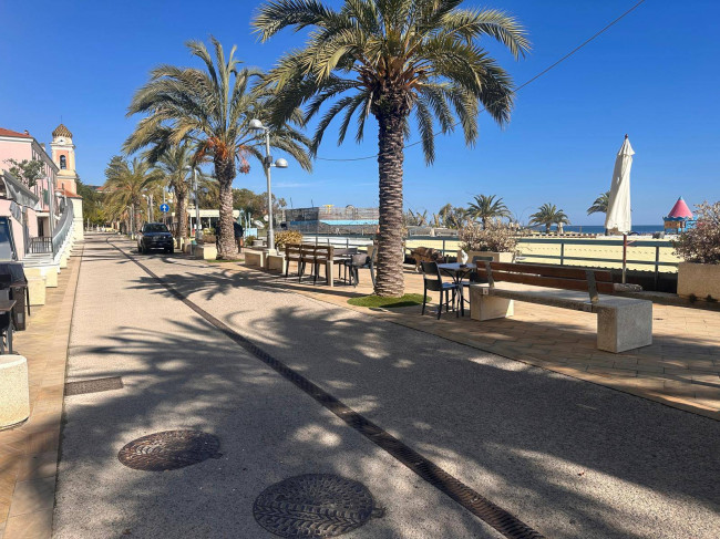 Negozio in Vendita a Taggia