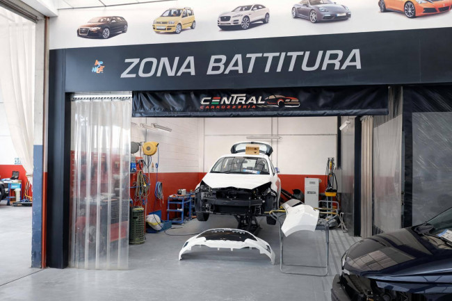 Capannone in Vendita a Nichelino