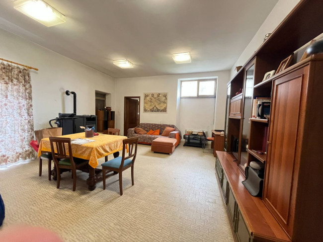 Cascina in Vendita a Villadeati