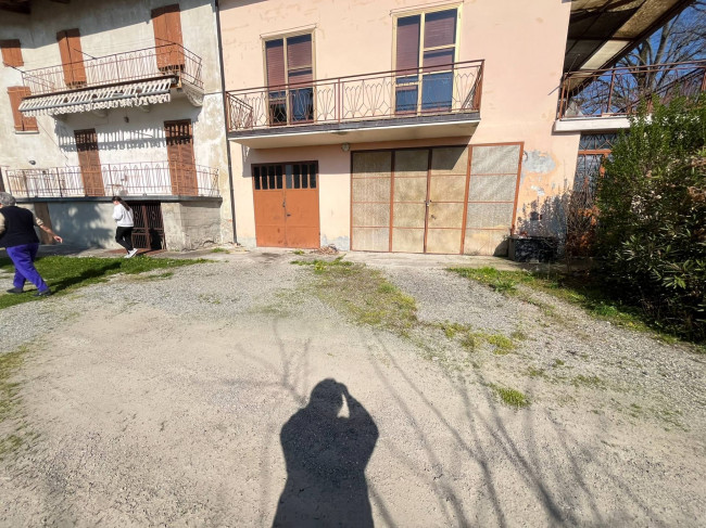 Cascina in Vendita a Montiglio Monferrato