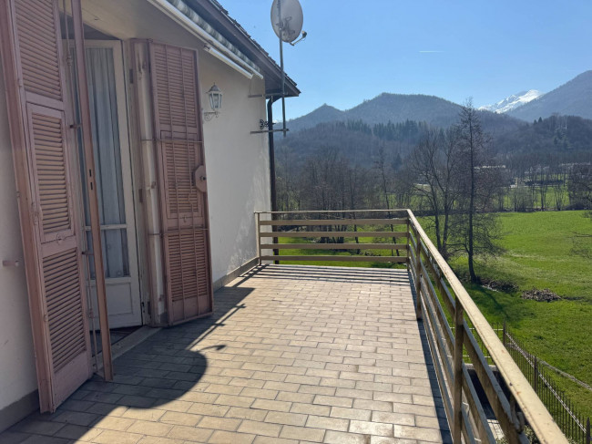 Casa indipendente in Vendita a Roccaforte Mondovì