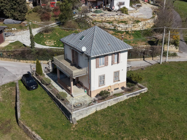 Casa indipendente in Vendita a Roccaforte Mondovì
