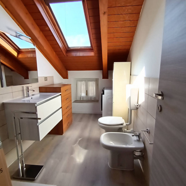 Mansarda in Affitto a Asti