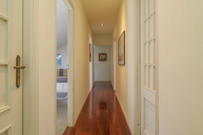 Villa Bifamiliare in Vendita a Torino