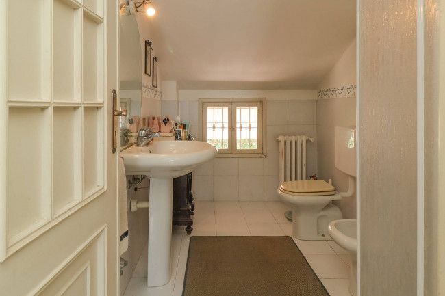 Villa Bifamiliare in Vendita a Torino