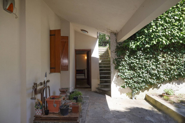 Villa Bifamiliare in Vendita a Torino