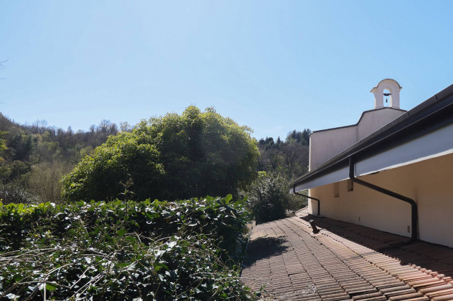 Villa Bifamiliare in Vendita a Torino