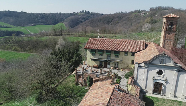 Tenuta in Vendita a Cocconato