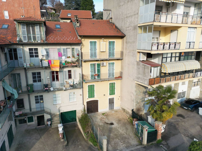 Casa indipendente in vendita