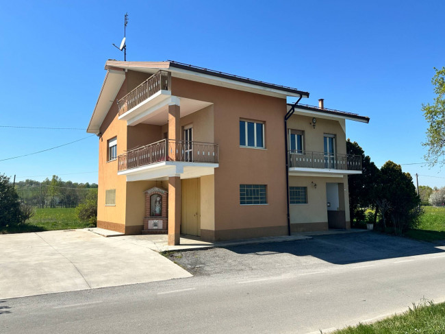 Casa indipendente in Vendita a Villanova Mondovì