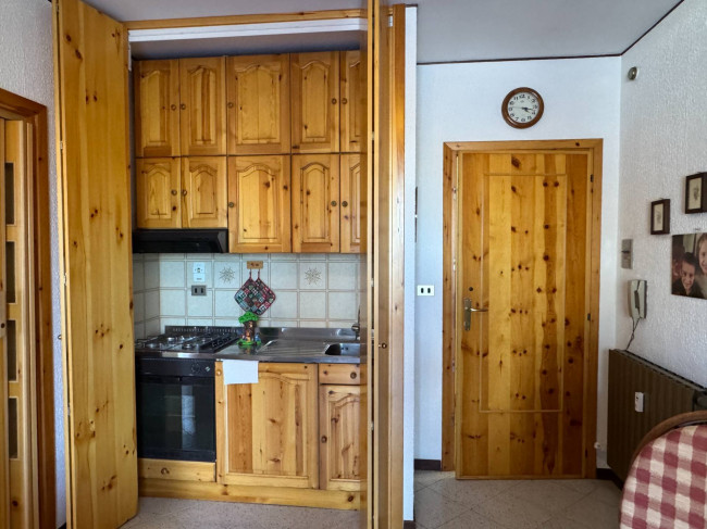 Appartamento in Vendita a Roburent