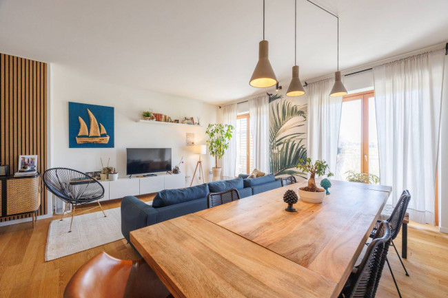 Apartment for Sale to Torino