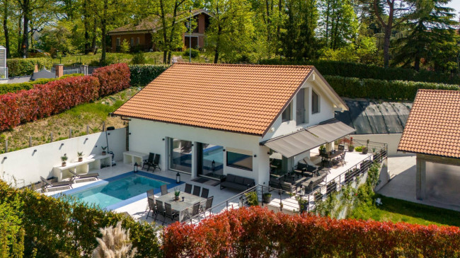 Villa in Vendita a Pino Torinese