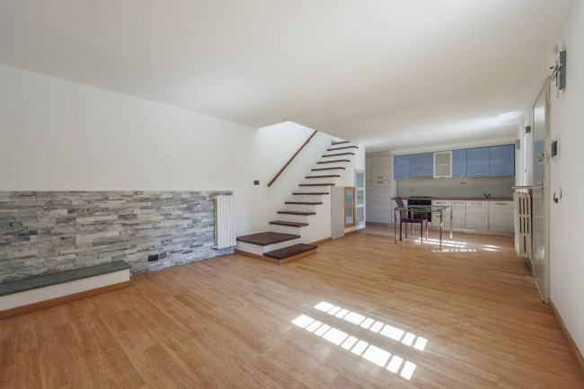 Apartment for Sale to Torino