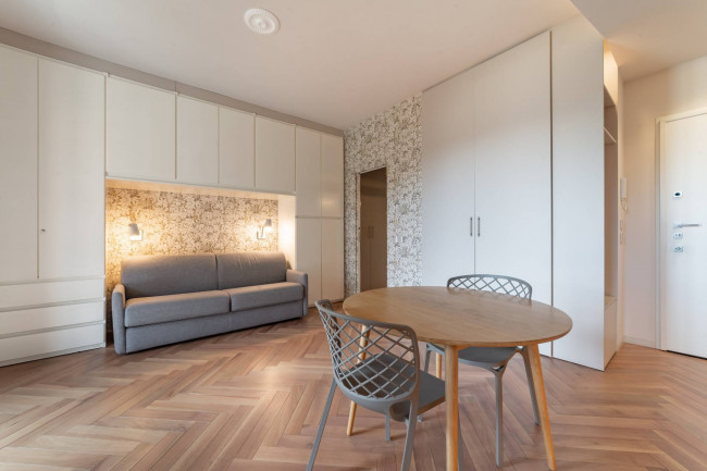 Appartamento in Affitto a Milano