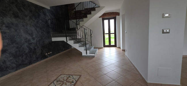 Casa indipendente in Affitto a Barbania