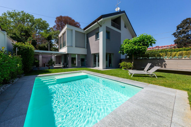 Villa in Vendita a Rivoli