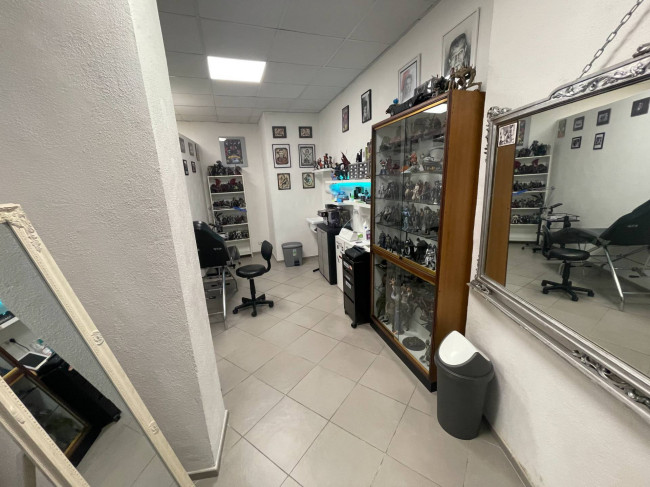 Negozio in Affitto a Mondovì