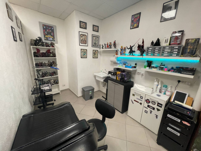 Negozio in Affitto a Mondovì