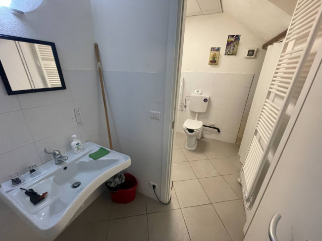 Negozio in Affitto a Mondovì