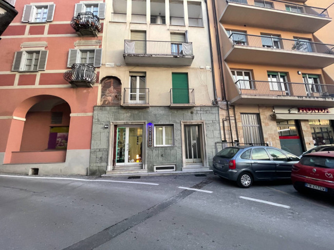 Negozio in Affitto a Mondovì