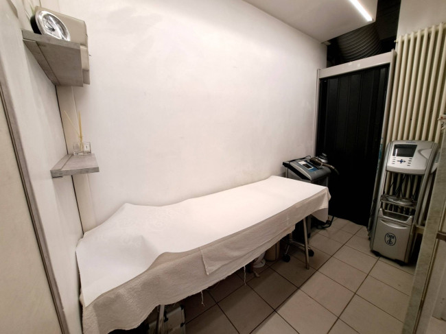 Attività Commerciale - Centro Estetico - Solarium - Benessere in Vendita a Torino