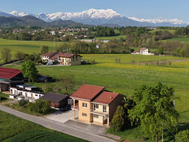Casa indipendente in Vendita a Villanova Mondovì