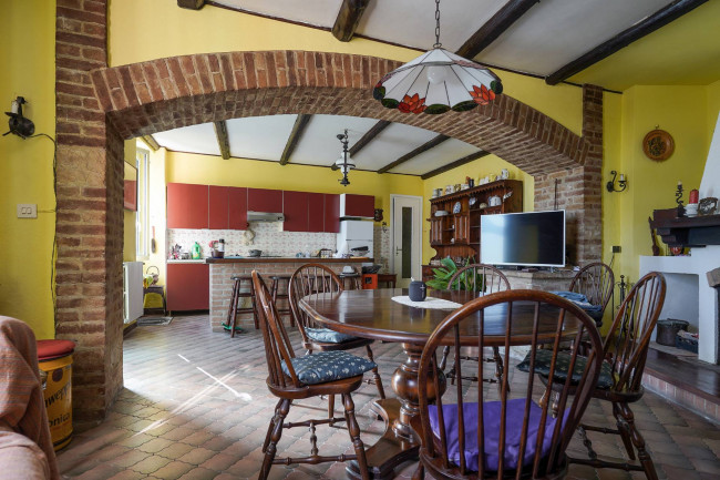 Cascina in Vendita a Odalengo Piccolo