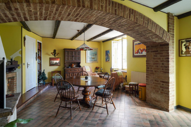 Cascina in Vendita a Odalengo Piccolo
