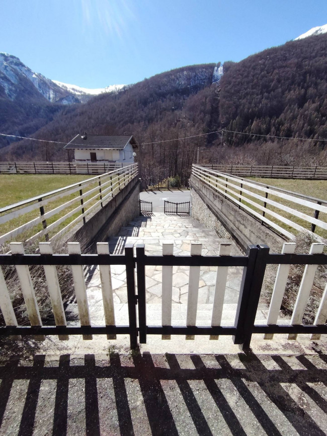 Appartamento in Vendita a Ala di Stura