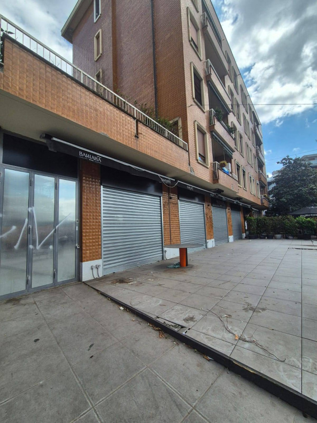 Attività Commerciale in Affitto a Milano