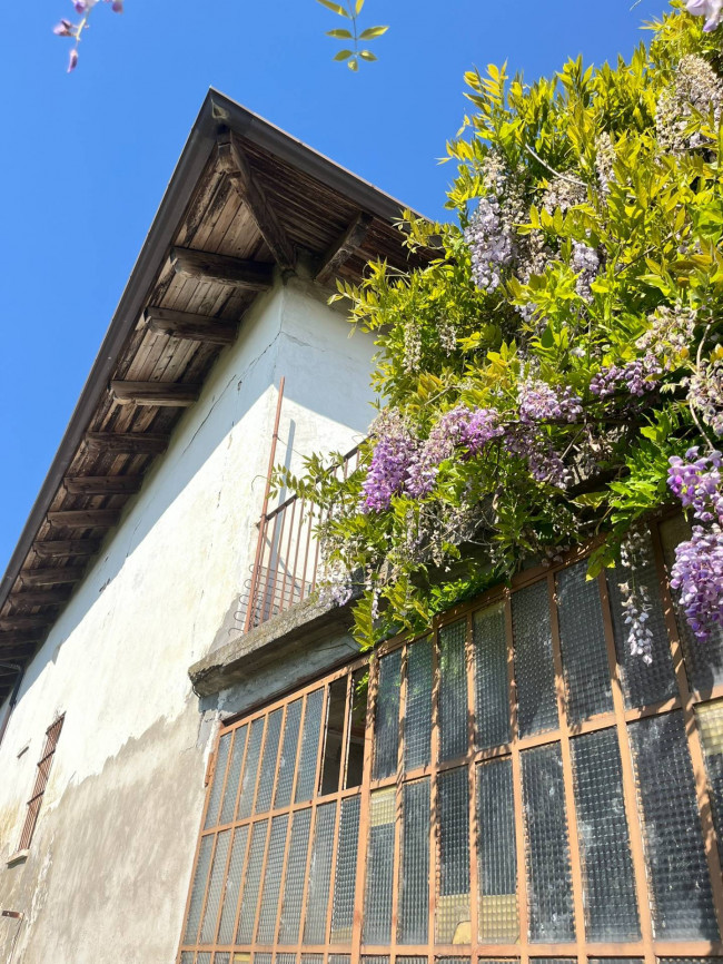 Cascina in Vendita a Castagnole delle Lanze